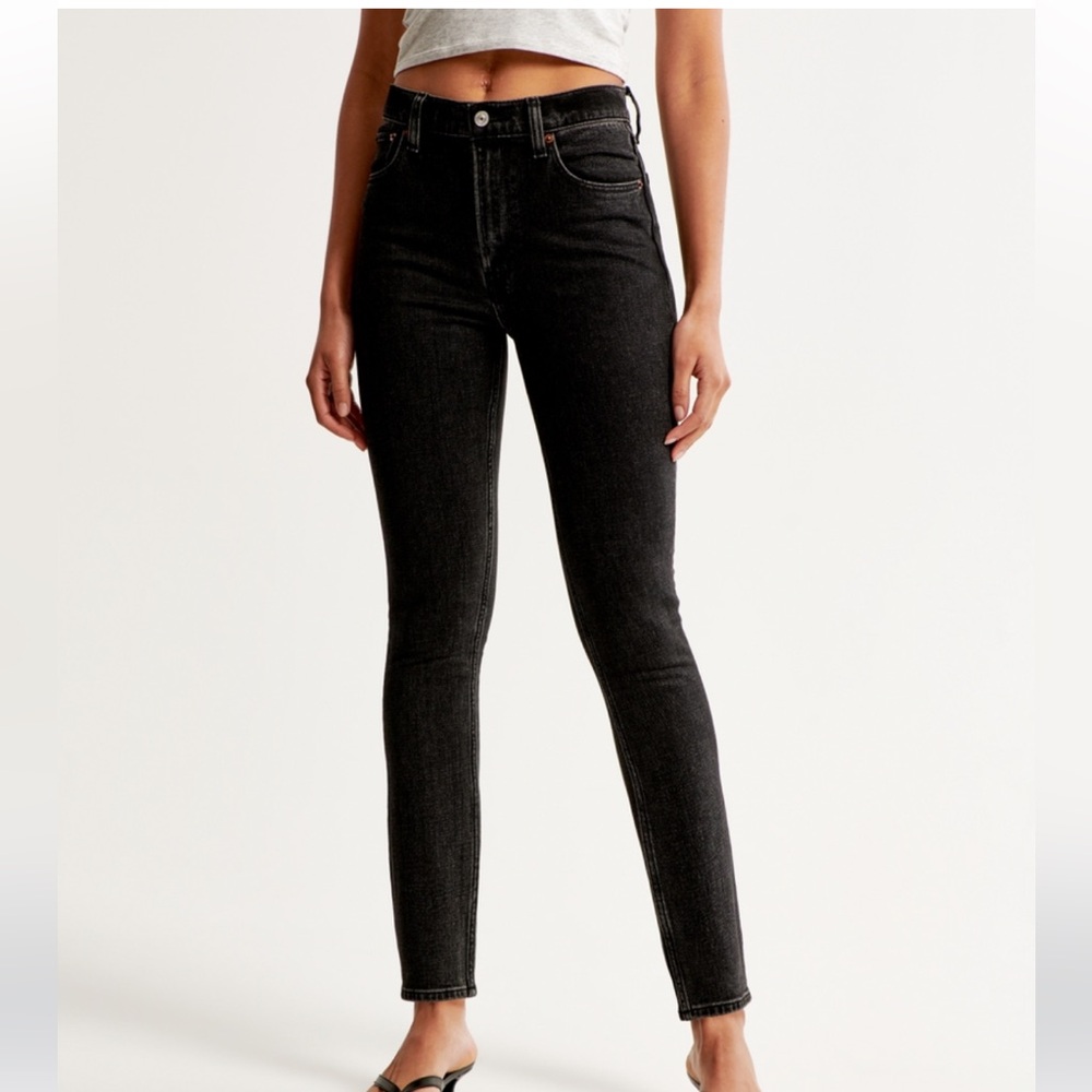 Abercrombie high rise skinny jeans